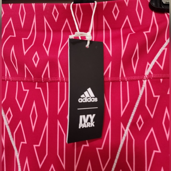 NWT Adidas x Ivy Park Shorts Size 1X - Picture 6 of 9